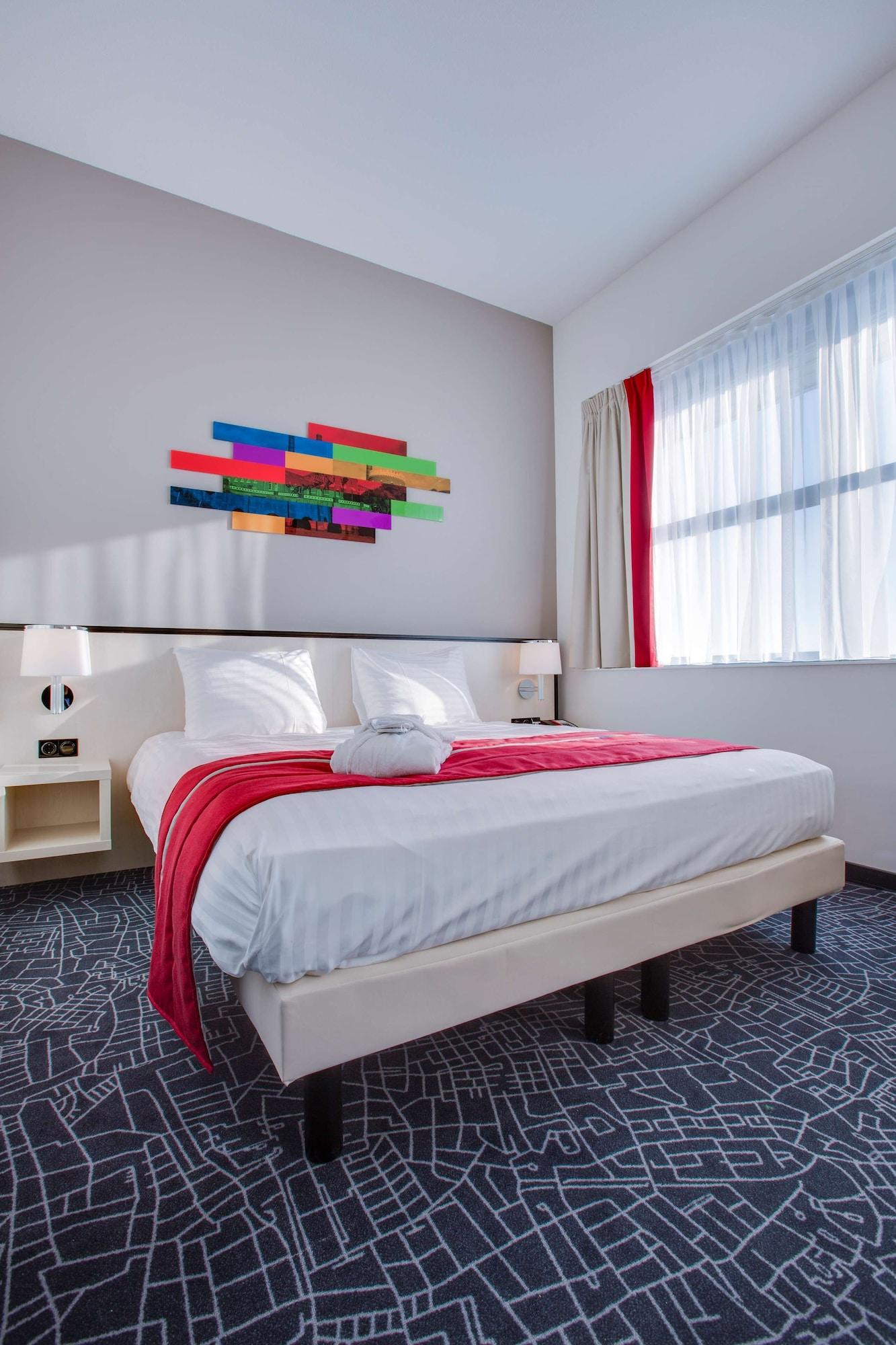 Park Inn By Radisson Amszterdam-Schiphol repülőtér Kültér fotó