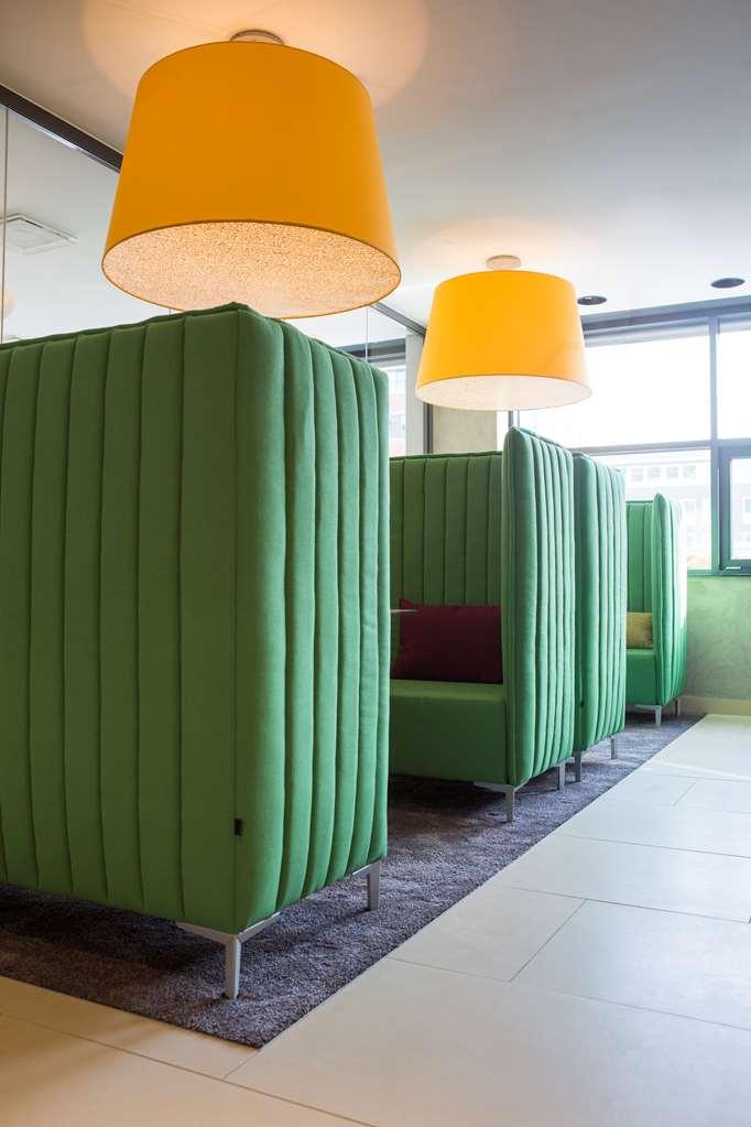 Park Inn By Radisson Amszterdam-Schiphol repülőtér Beltér fotó