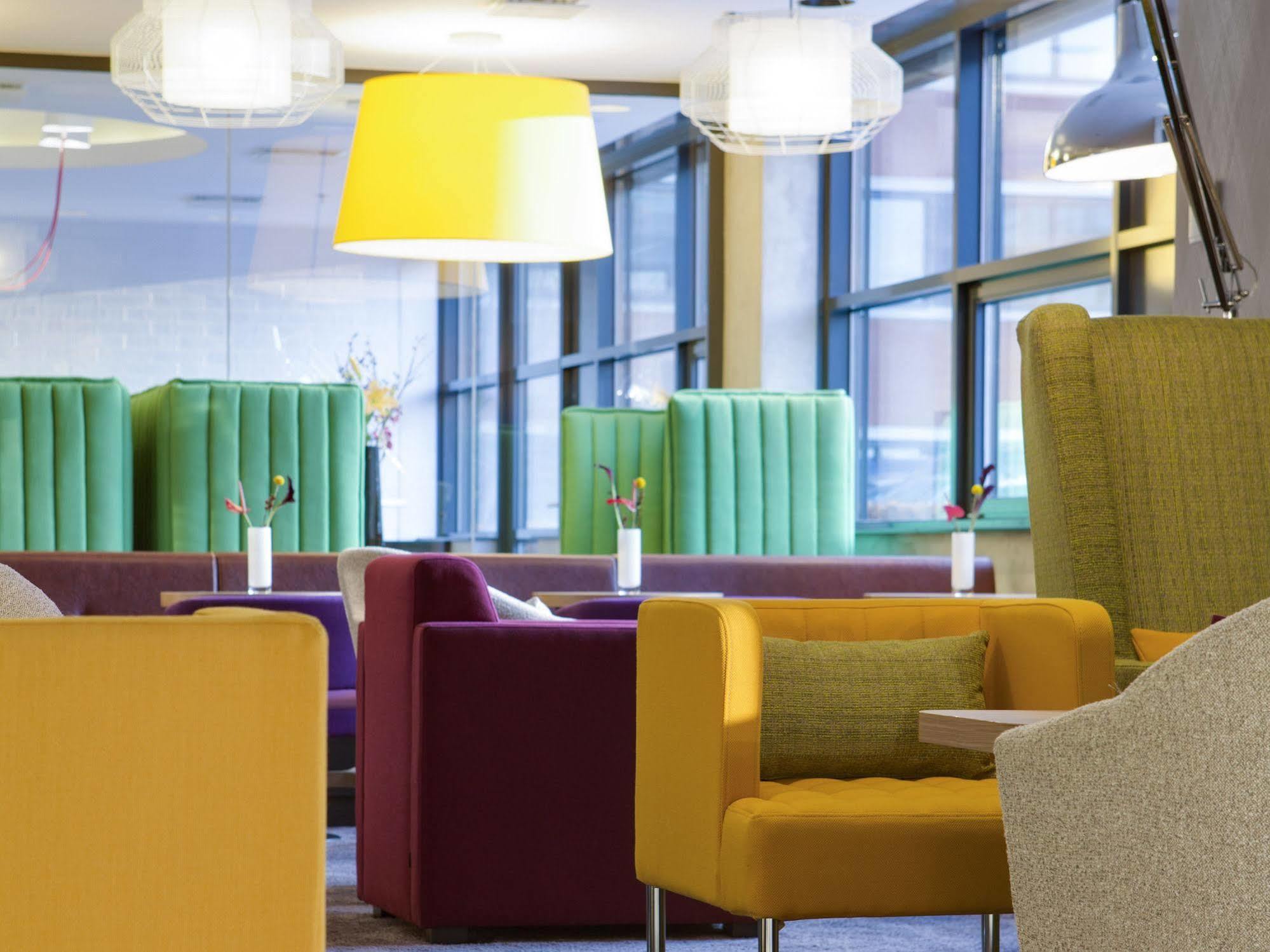 Park Inn By Radisson Amszterdam-Schiphol repülőtér Kültér fotó