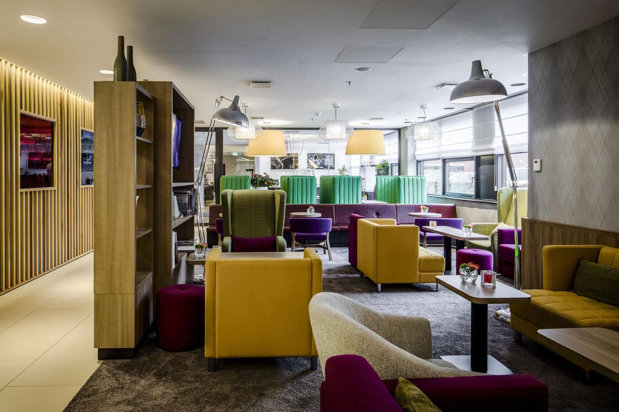 Park Inn By Radisson Amszterdam-Schiphol repülőtér Kültér fotó