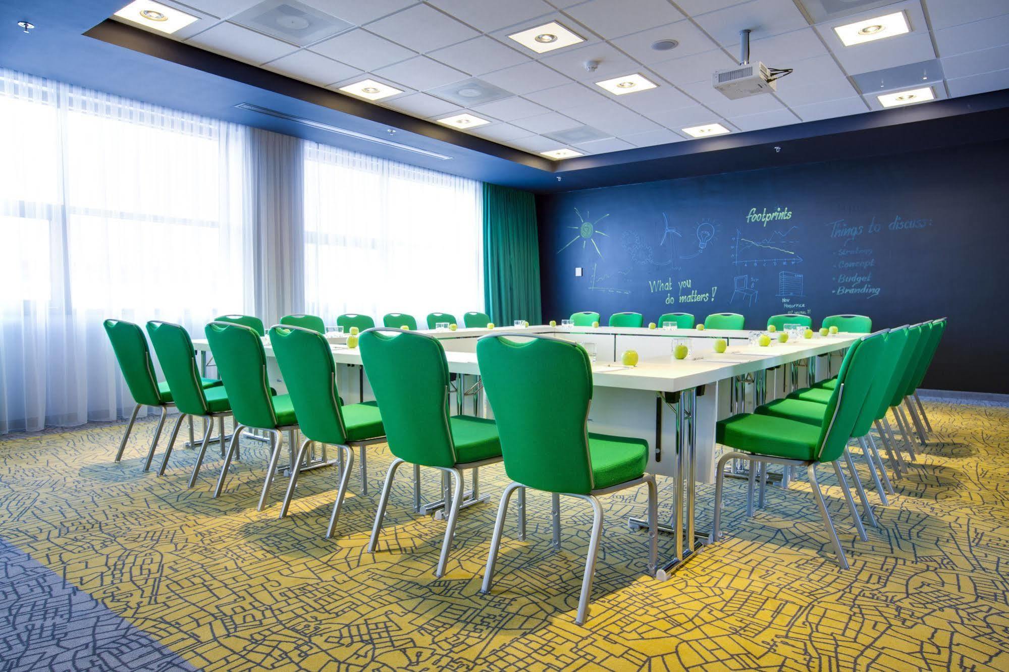 Park Inn By Radisson Amszterdam-Schiphol repülőtér Kültér fotó